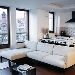 Apartment Szafarnia Prime Location, Gdansk