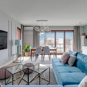 Staywin Riverfront Lofts Апартаменты